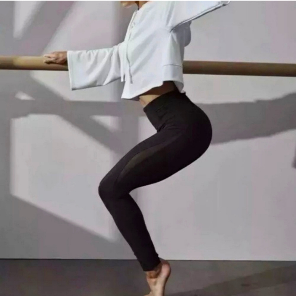 Athleta Aura Heel Tight